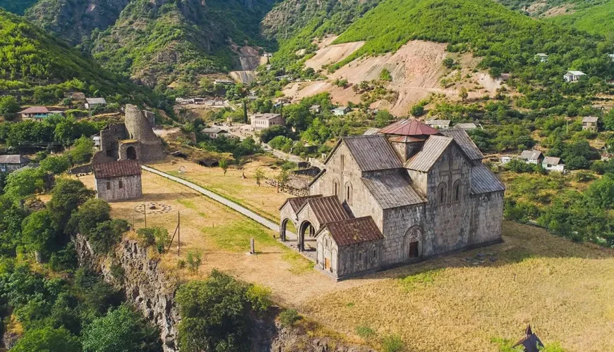 Индивидуальный тур в монастыри Ахпат, Санаин и Ахтала