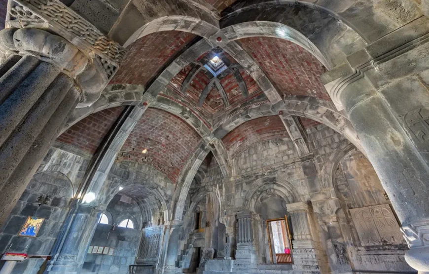 Private tour to Haghpat, Sanahin and Akhtala