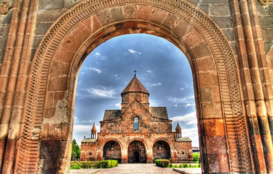 Индивидуальный тур: Эчмиадзин, Св Гаяне, Св Рипсиме, Звартноц