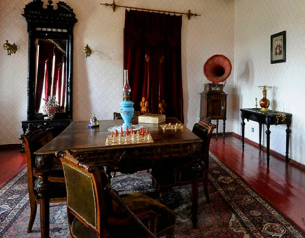 Dzitoghtsyan Museum of Urban Life and National Architecture Музей городского быта и народной архитектуры им. Дзитохцянов