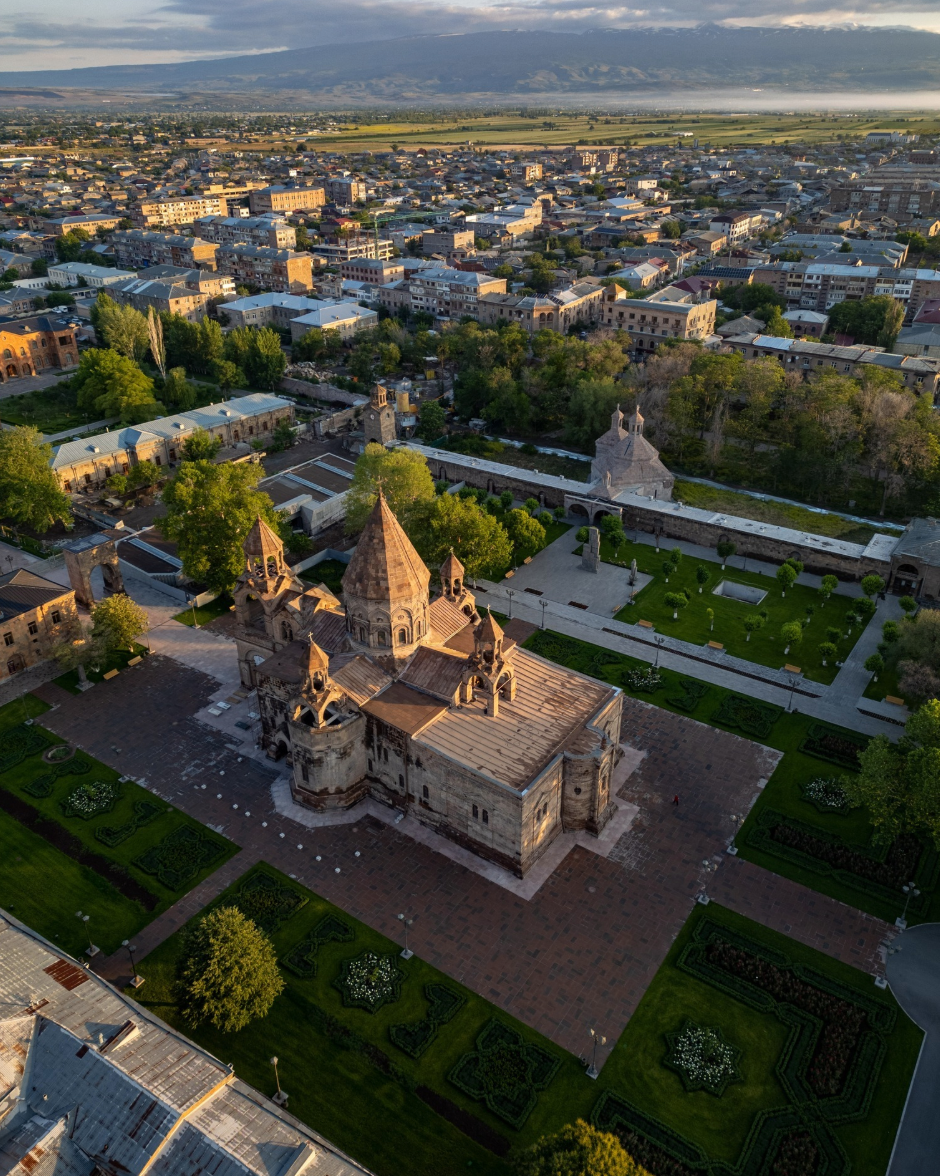 Vagharshapat Etchmiadzin