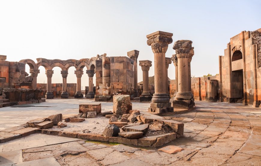 Индивидуальный тур: Эчмиадзин, Св Гаяне, Св Рипсиме, Звартноц