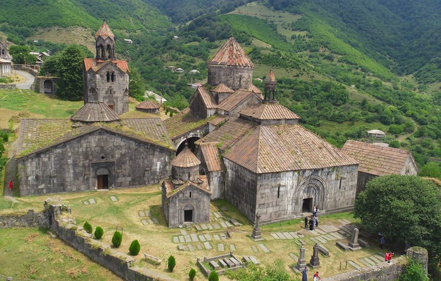 Private tour to Haghpat, Sanahin and Akhtala