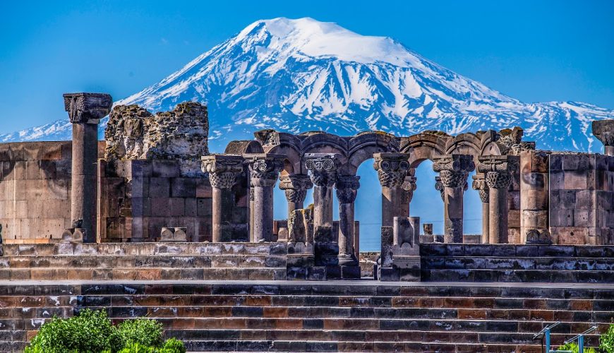 Tours to zvartnots cathedral etchmiadzin