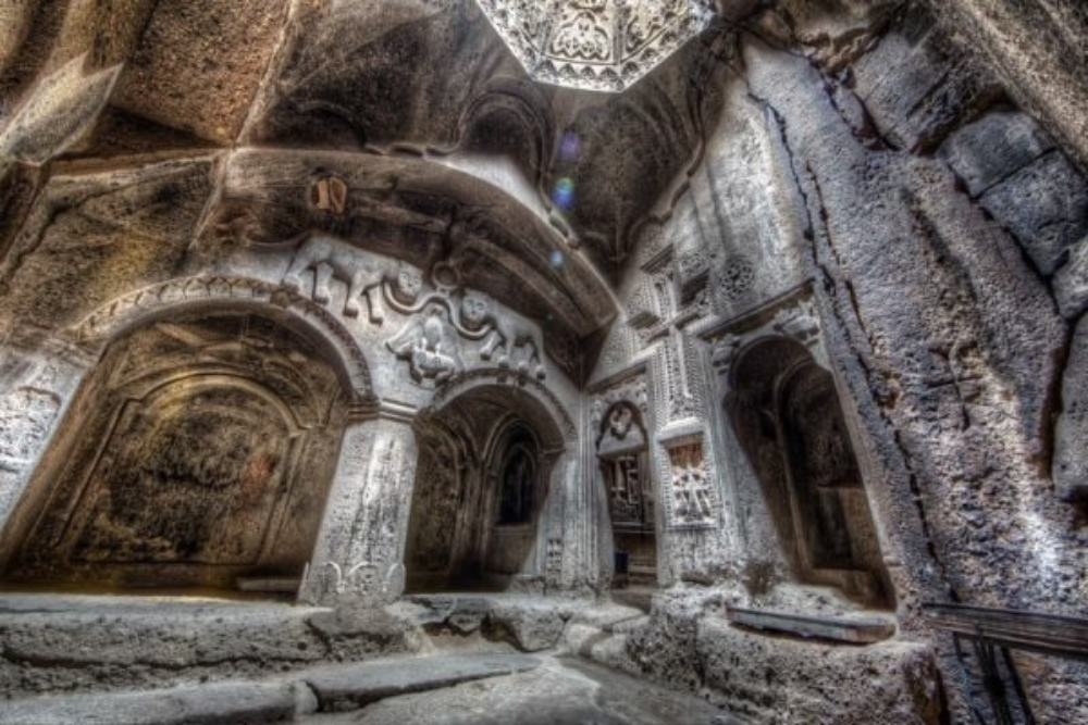 Geghard Monastery Индивидуалньные тури в Гегард