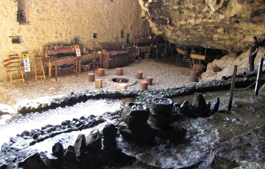 Tour to Haghpat, Zarni Parni Cave Castle, Aramyants Castle and Sanahin