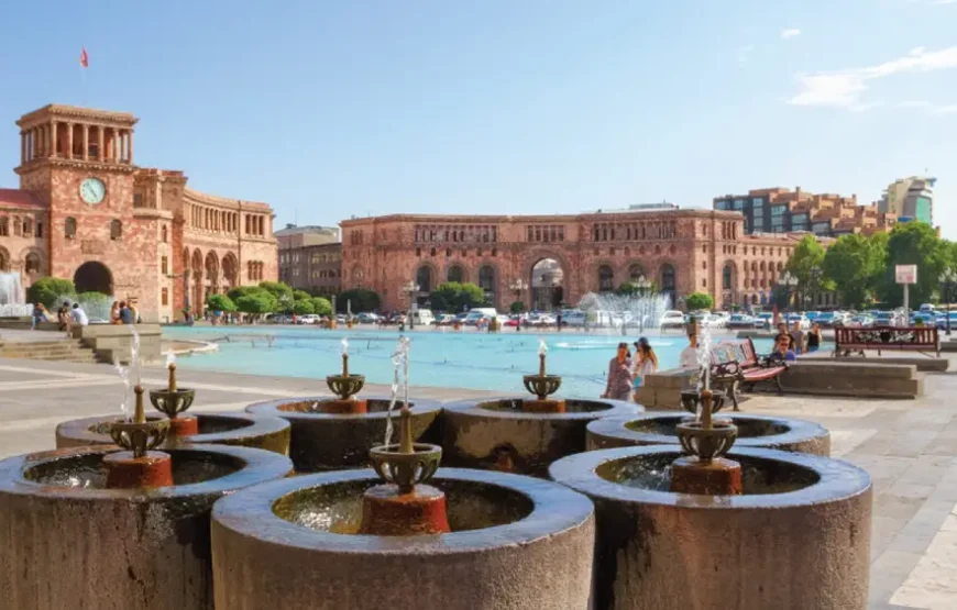 Обзорная экскурсия-прогулка по Еревану, Коньячный Завод АРАРАТ с дегустацией