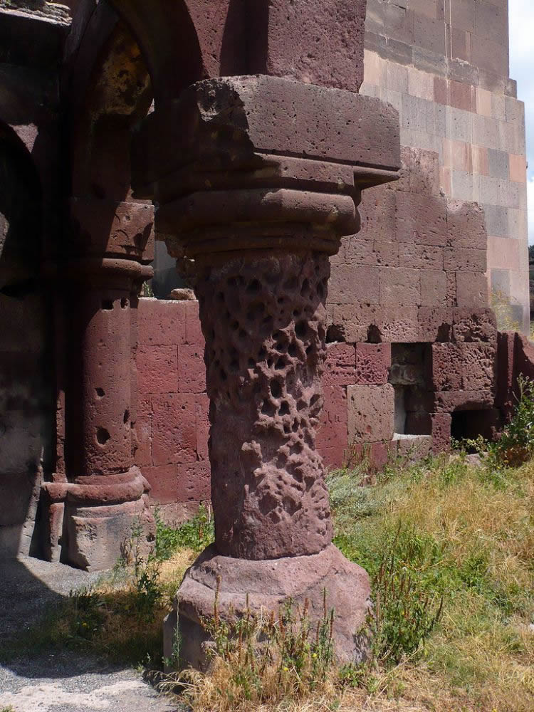 монастырь аричаванк